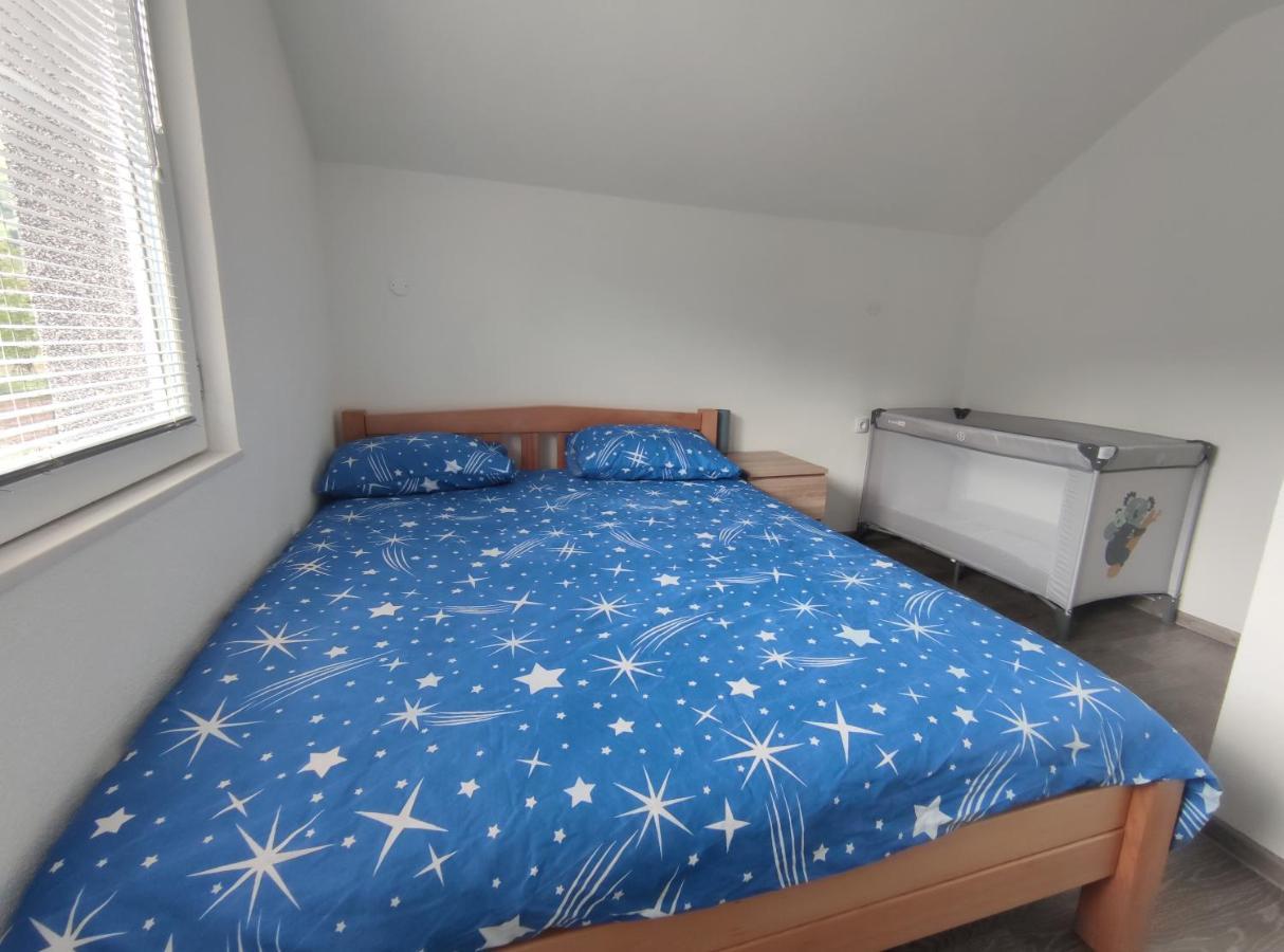Apartman Amina-Ahmad Vinac-亚伊采 外观 照片